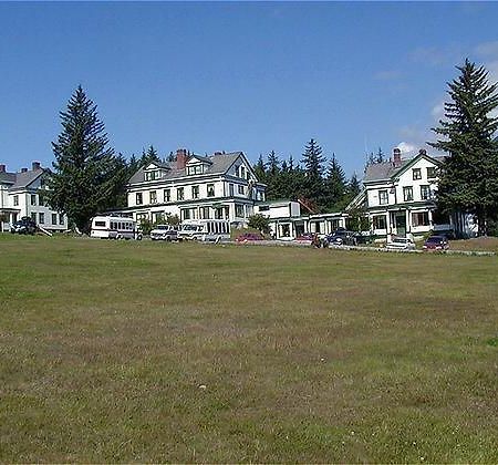 Hotel Halsingland Haines Exterior photo